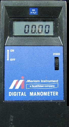 Meriam D1000IW: Manometer